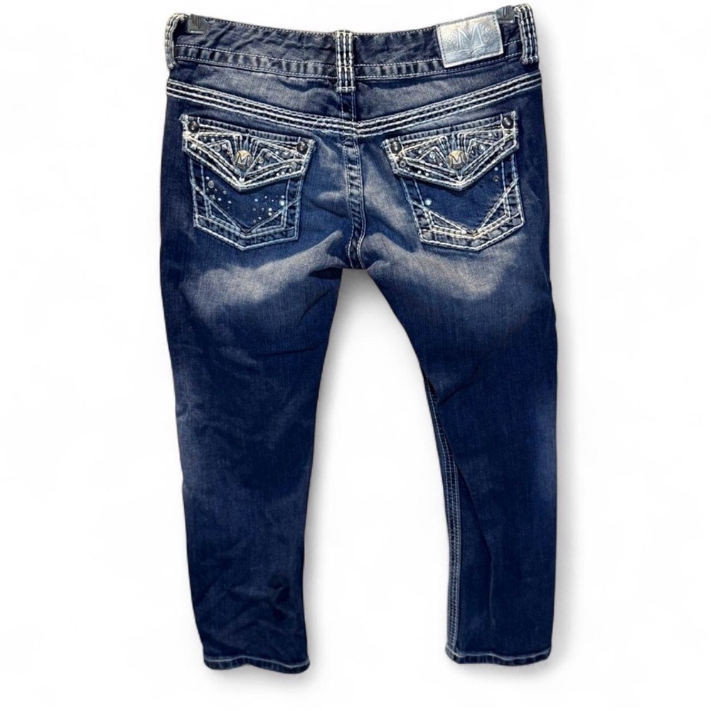 Maurice’s Premium Embellished Y2K Capri Jeans. Waist 29” Rise8”Inseam23”